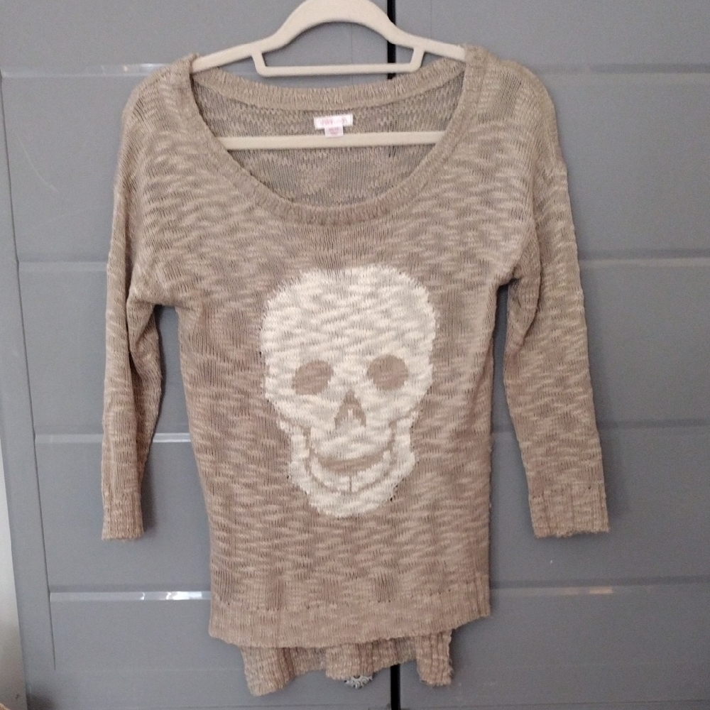 Xhilaration Beige Scoop Neck Sweater with White Skull
